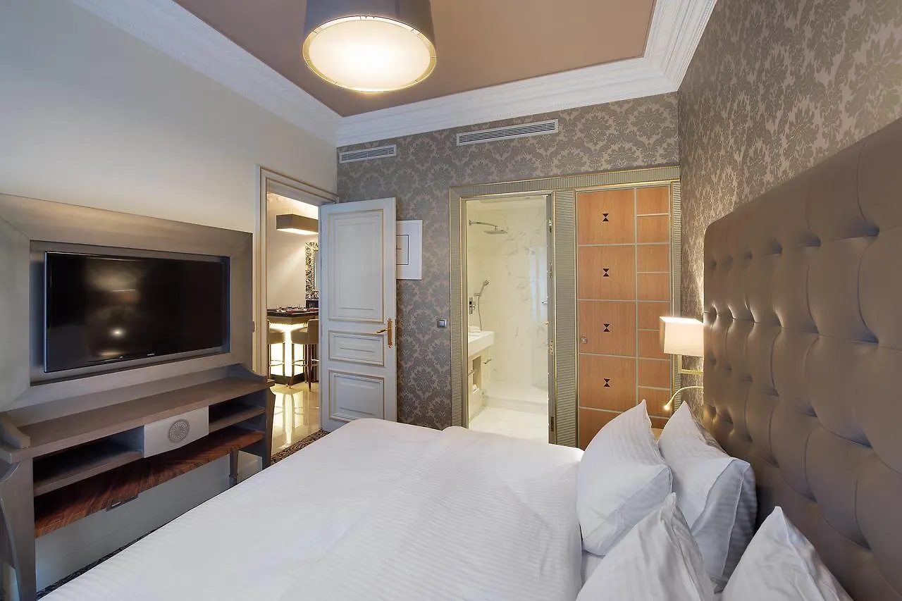 Villa Saint-Honore Paris